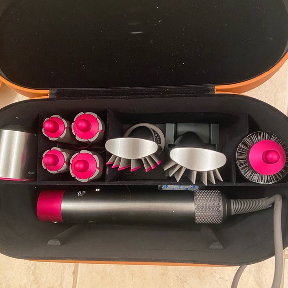 Dayson - Picture 5 of 12